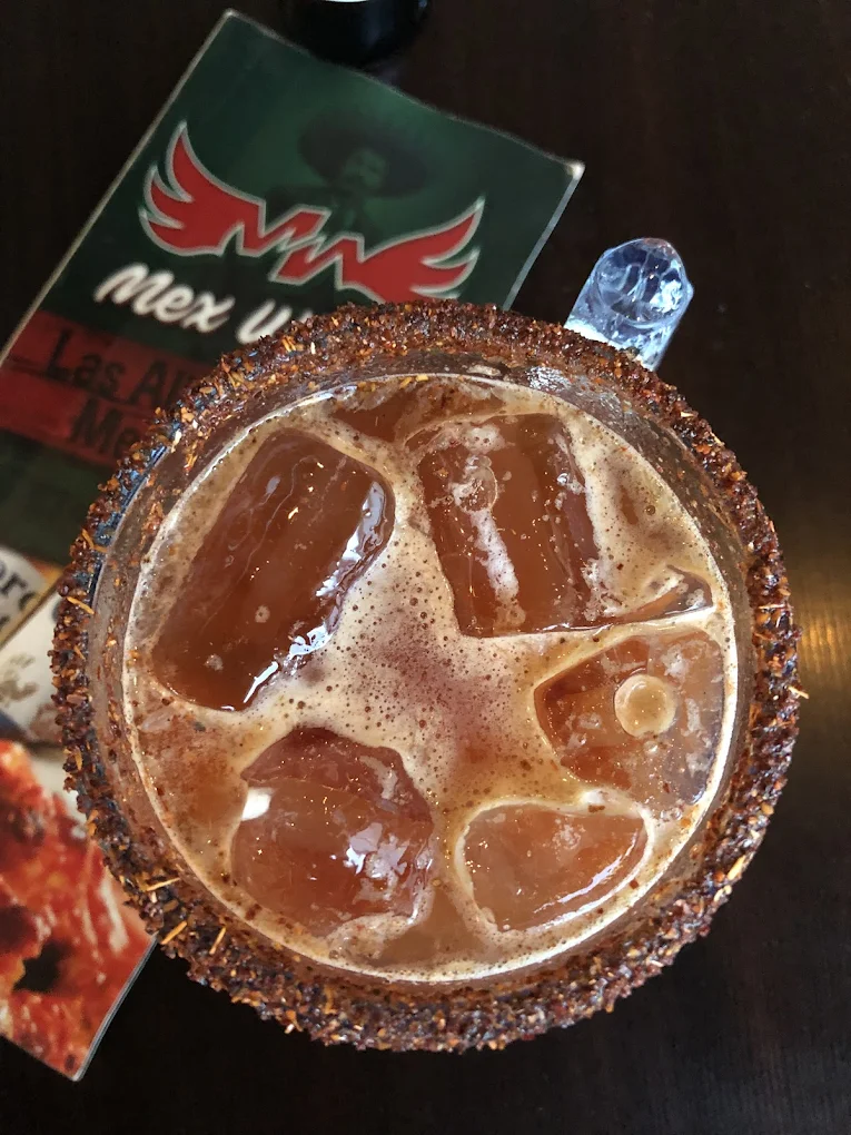 Bebida Mex Wings con logo